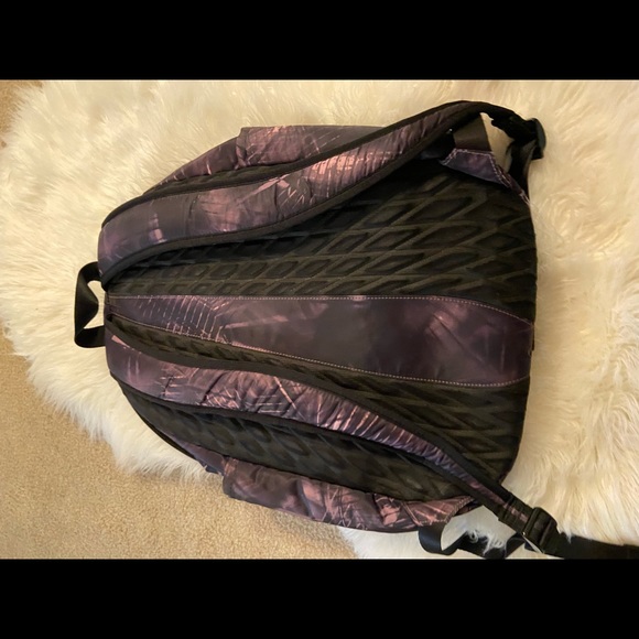 Nike package/ school bag - Picture 8 of 9